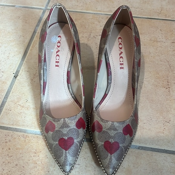 Coach high heels - Picture 1 of 3